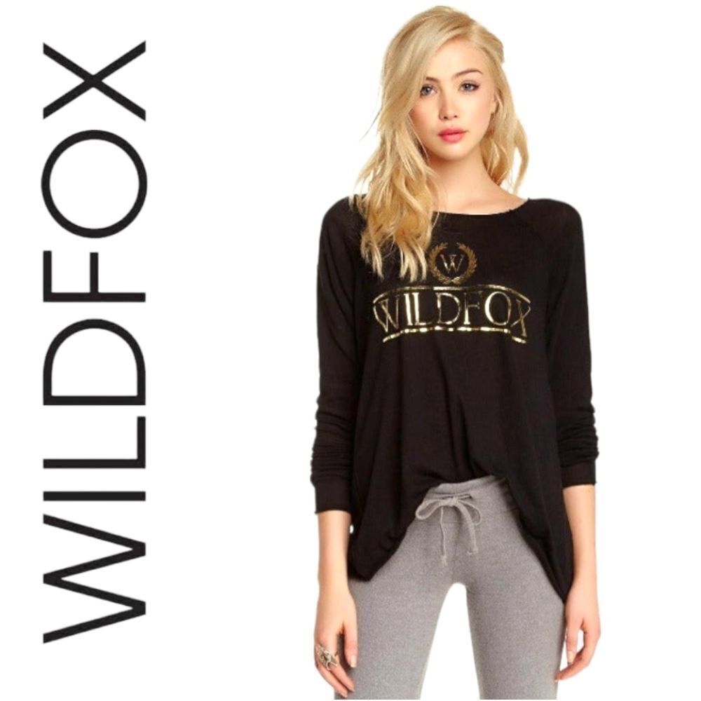 WILDFOX COUTURE GOLD CRESTED WILDFOX LOGO BLACK LONG SLEEVE LIGHTWEIGHT SWEATER